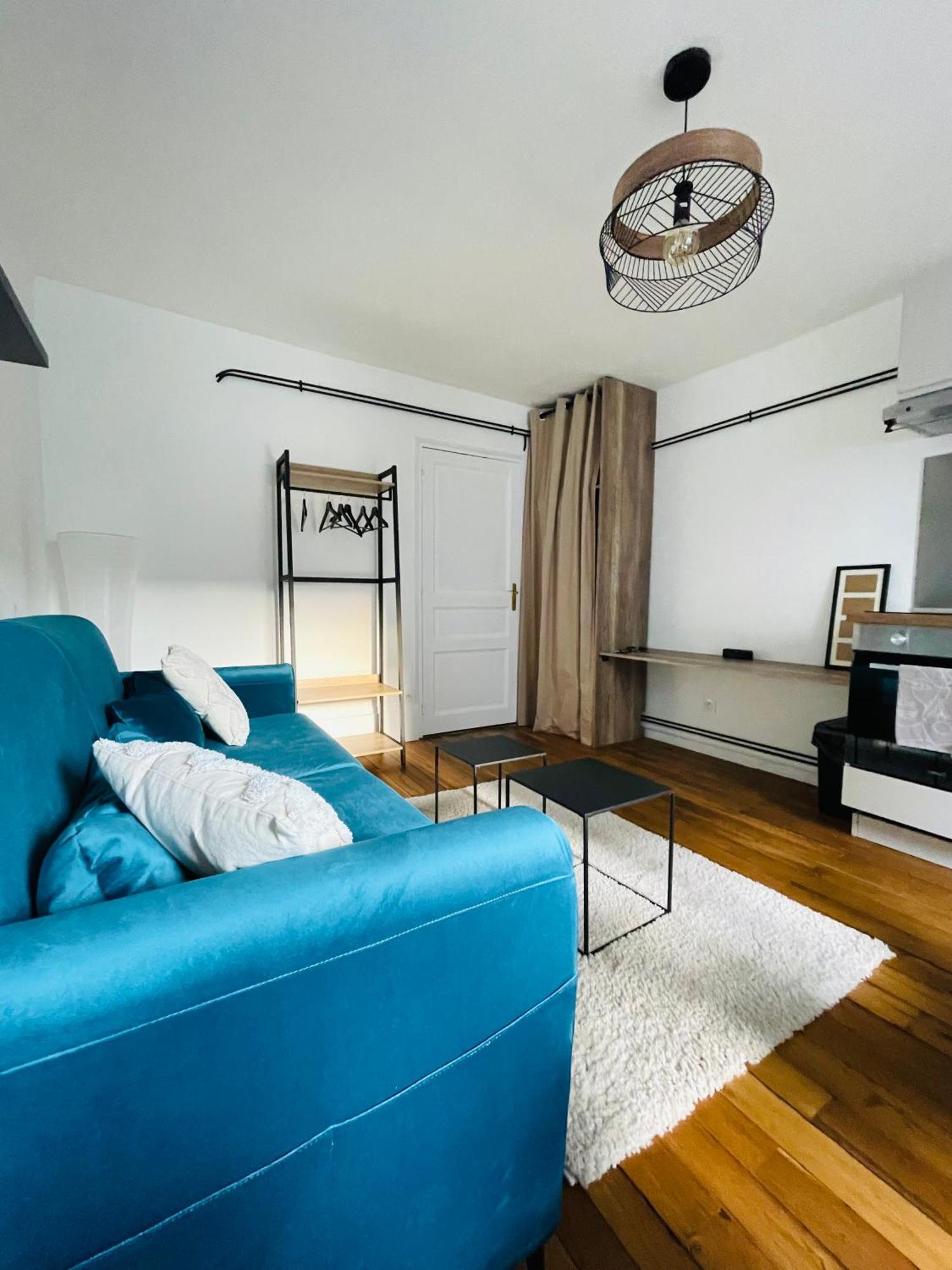 Charmant Appartement Au Coeur De Bourges Dış mekan fotoğraf