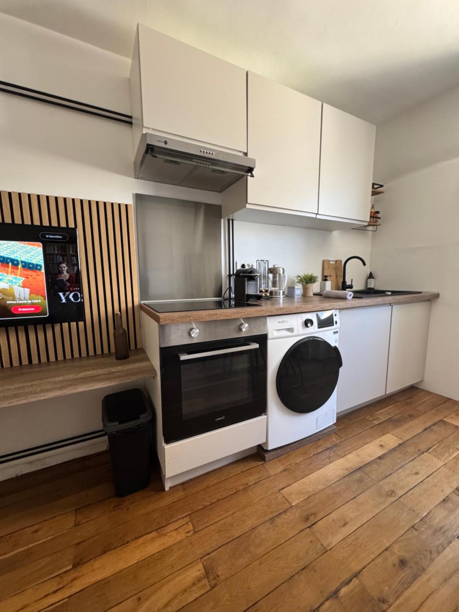 Charmant Appartement Au Coeur De Bourges Dış mekan fotoğraf